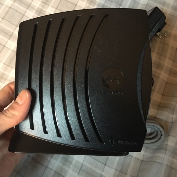 Motorola SURFboard Cable Modem SB5101U - Picture 6 of 8